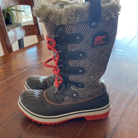 Sorel size 5 - Picture 5 of 9